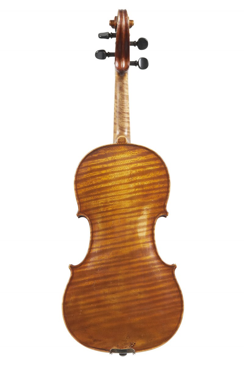 Violin by J W Briggs, Glasgow 1923 Photography