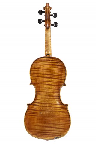 Violin by Nathaniel Cross, London 1731